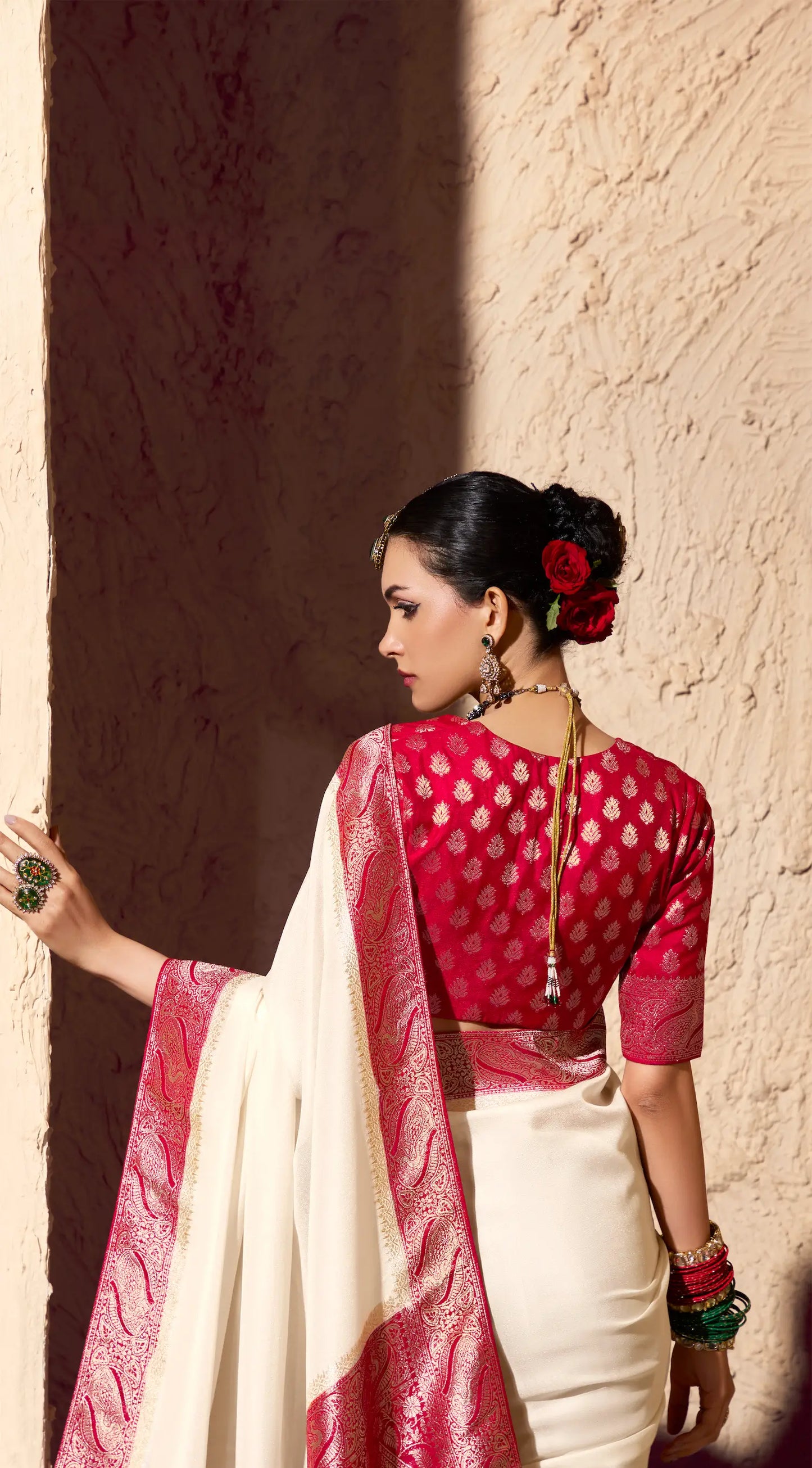 Off White Georgette Zari Weaving Saree