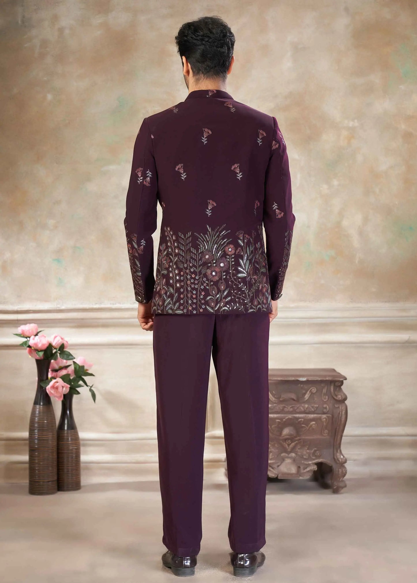 Maroon Designer Embroidery Jodhpuri