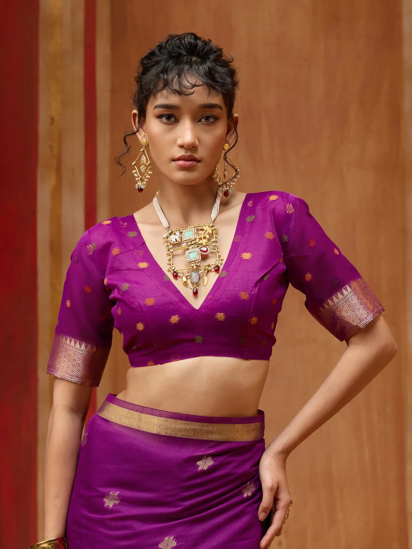 Warm Purple Cotton Handloom Weaving Saree