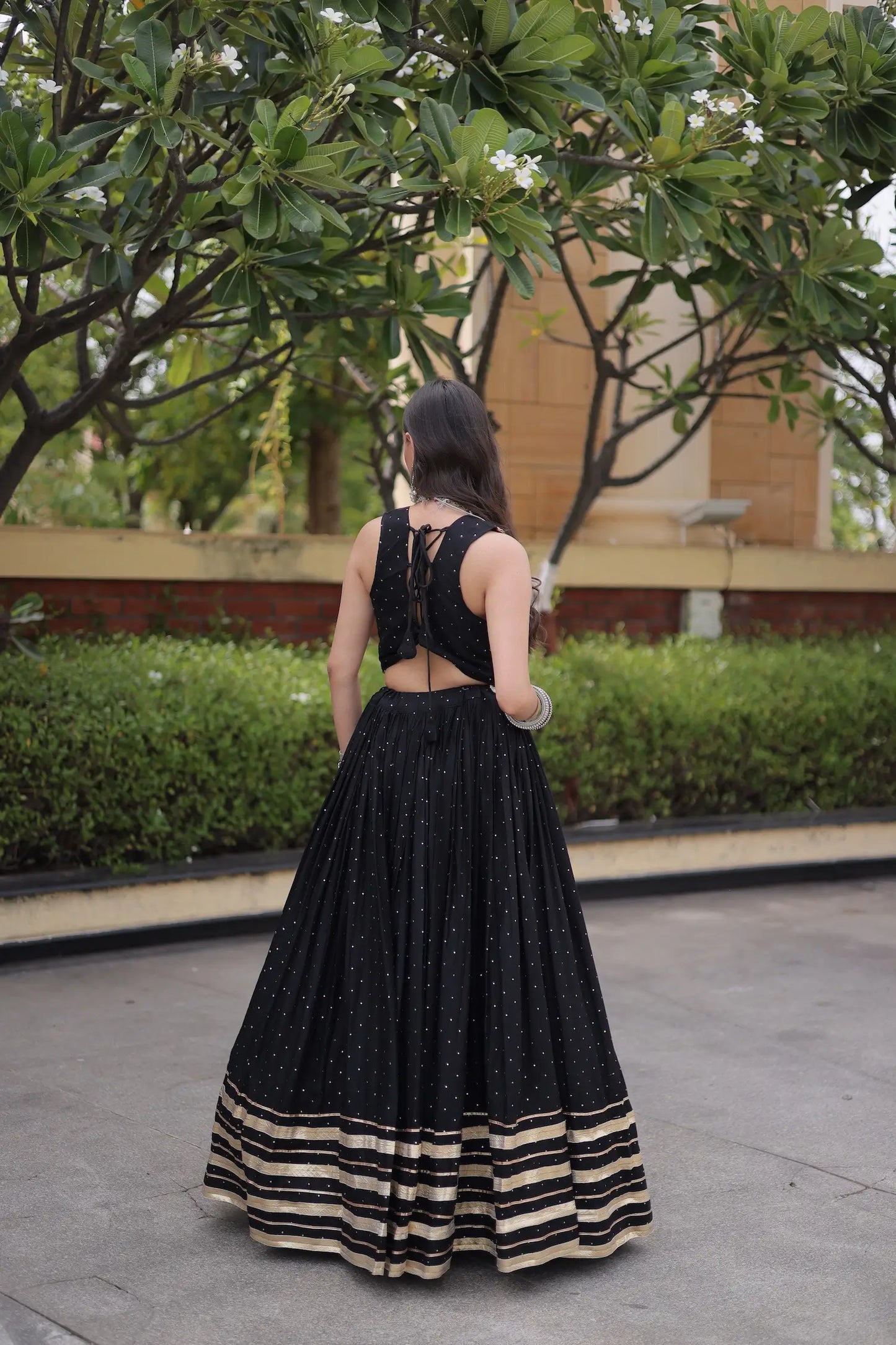 Black Garba Chaniya Choli With Lace & Gamthi Work