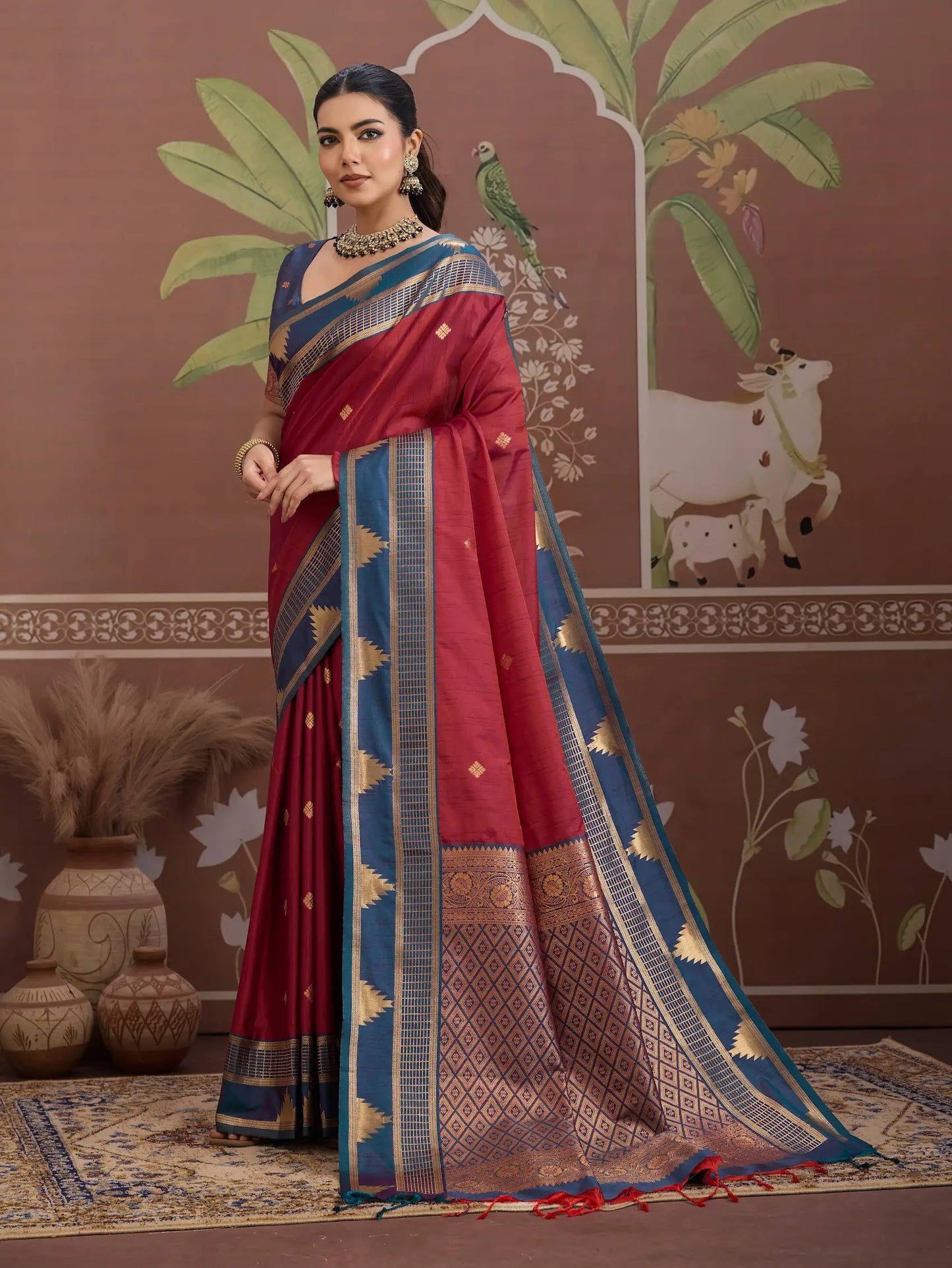 Rich Maroon Tussar Silk Handloom Weaving Saree