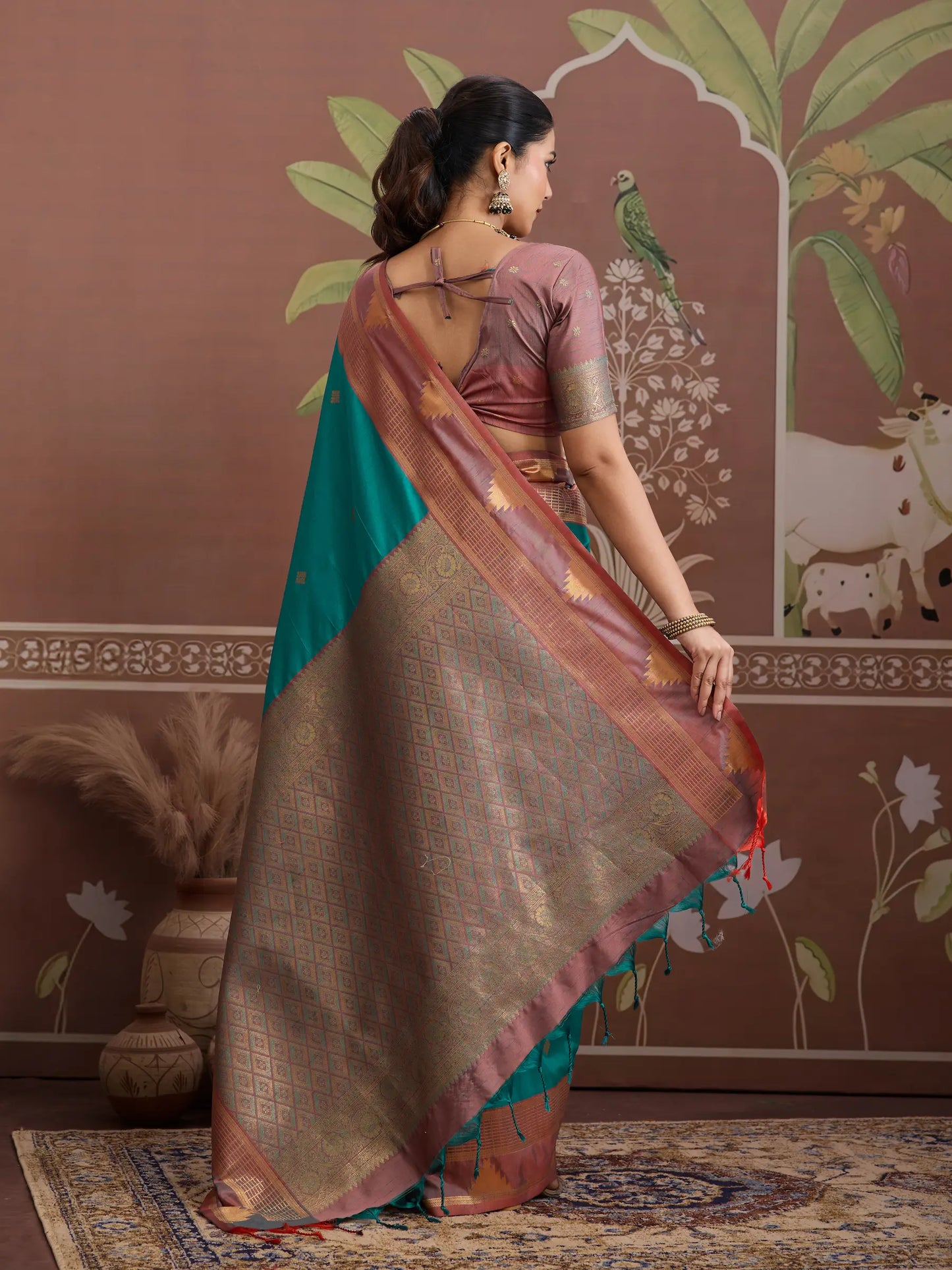 Teal Blue Tussar Silk Handloom Weaving Saree