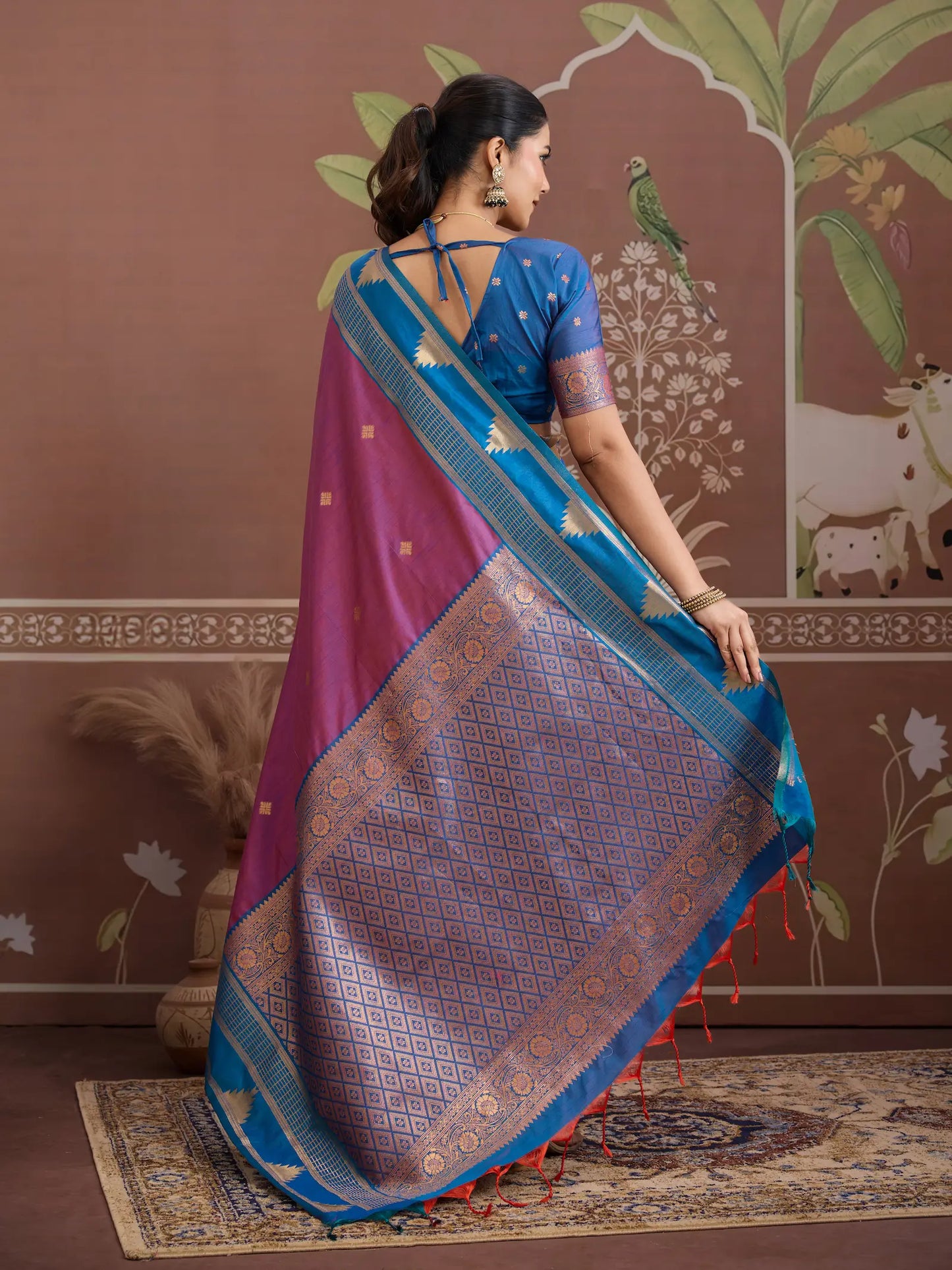 Warm Purple Tussar Silk Handloom Weaving Saree