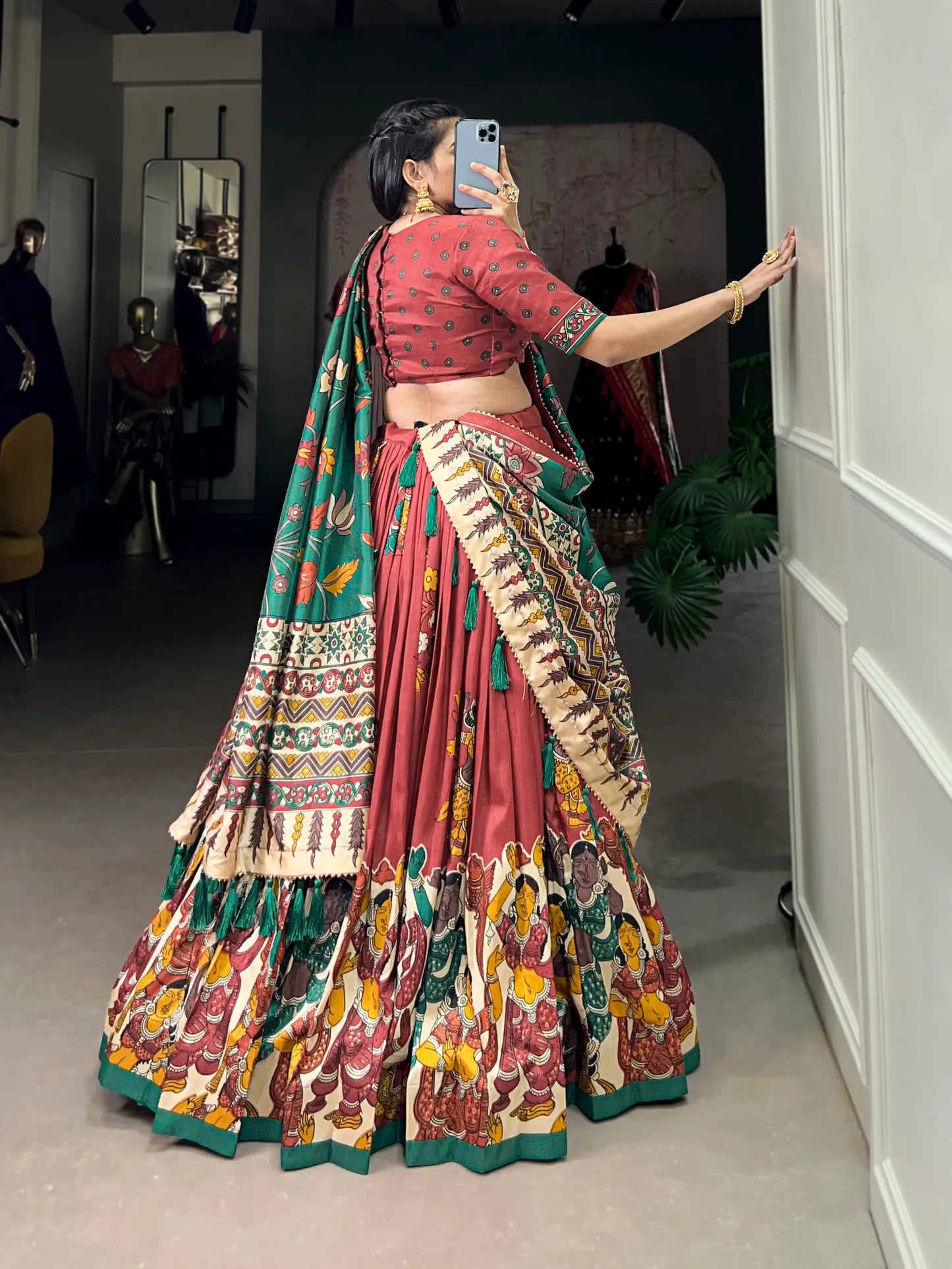 Dusty Red Tussar Silk Lehenga Choli With Kalamkari Print & Foil Work