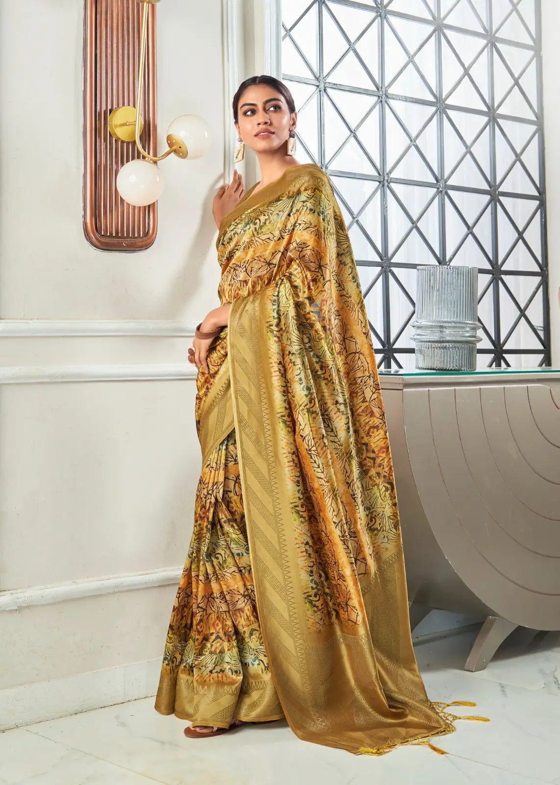 Metal Yellow Handloom Silk Saree With Digital Print With Zari Big Border