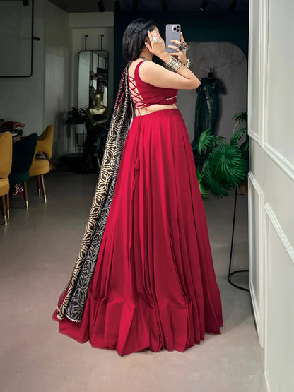 Red Garba Chaniya Choli With Printed Dupatta