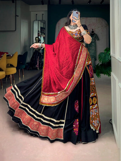 Black Navratri Lehenga With Gamthi Work