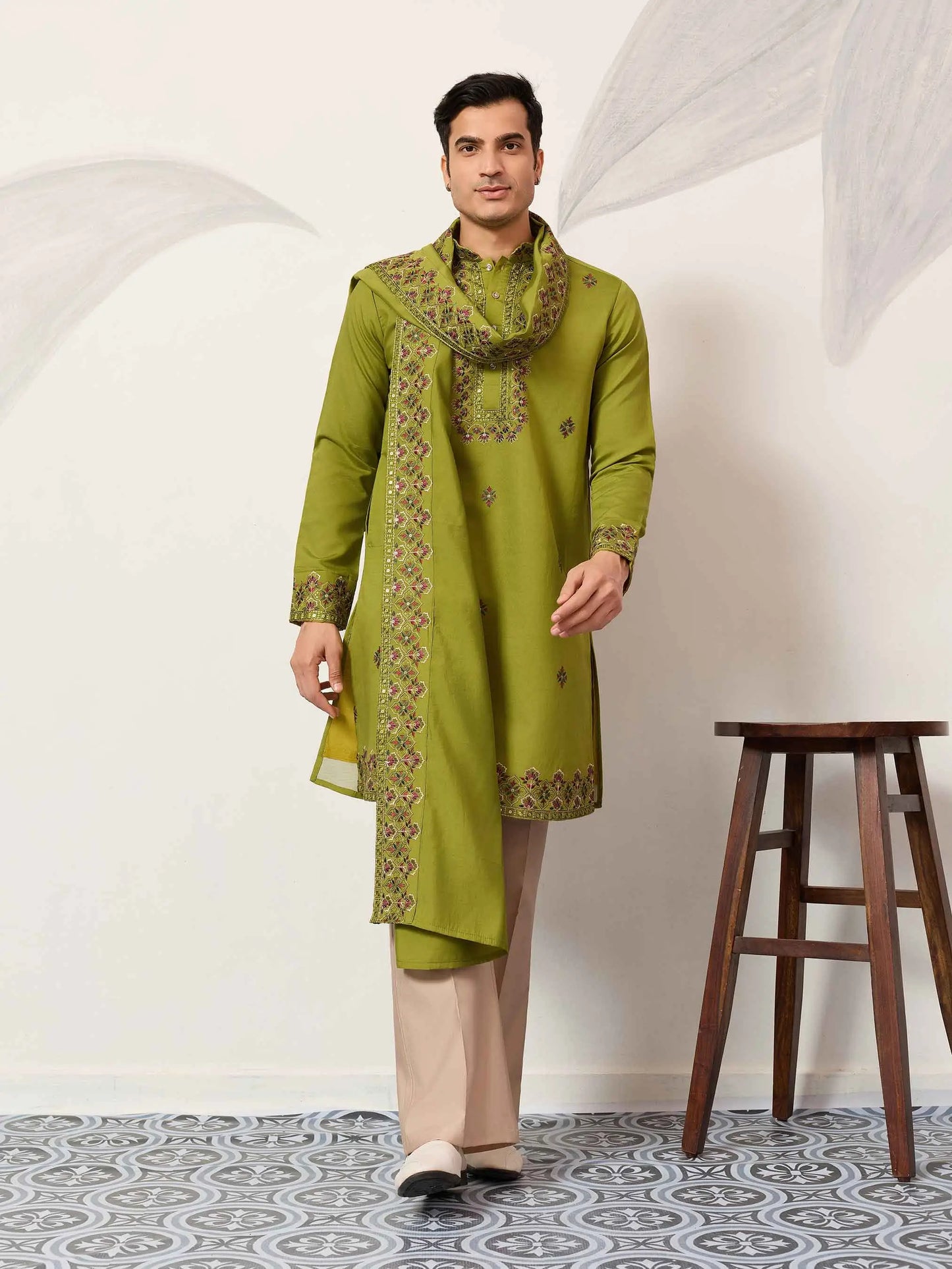 Trendy Green Embroidery Kurta & Dupatta