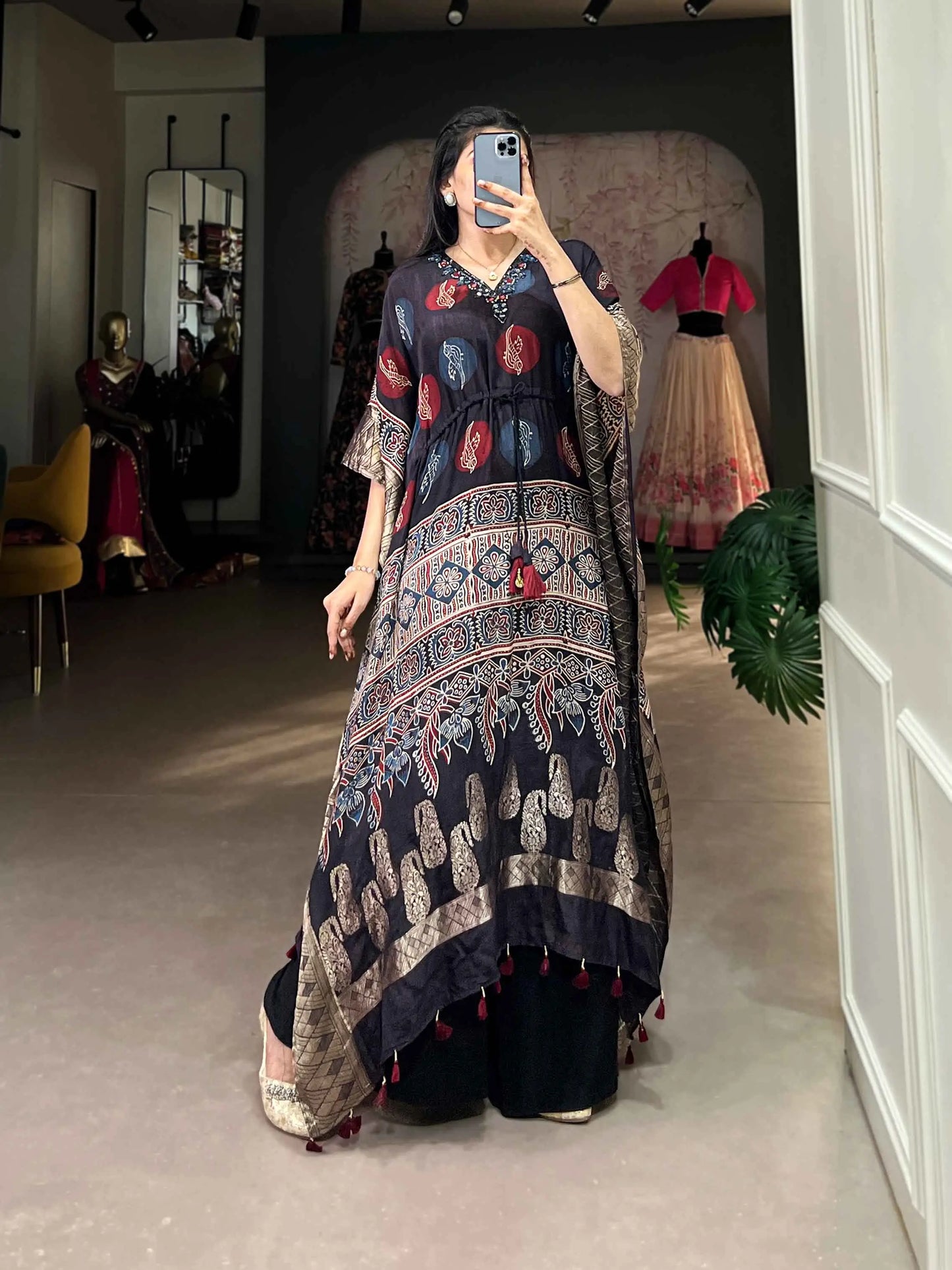 Black Real Mirror And Hand Work With Zari Border Kaftan