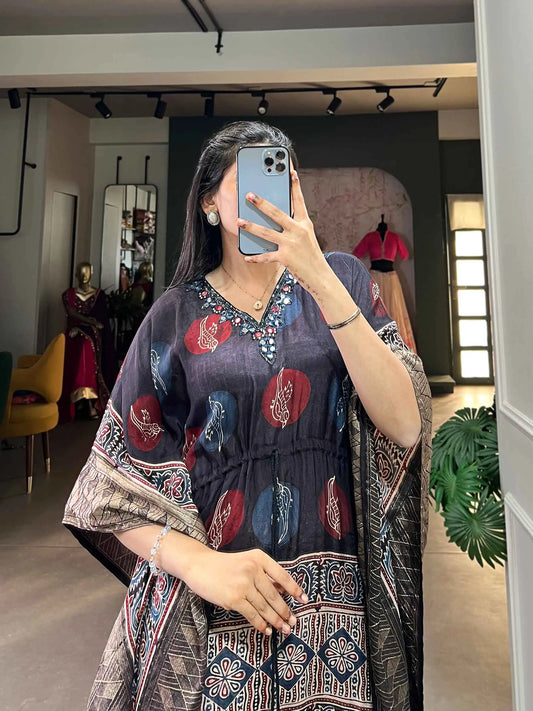 Black Real Mirror And Hand Work With Zari Border Kaftan