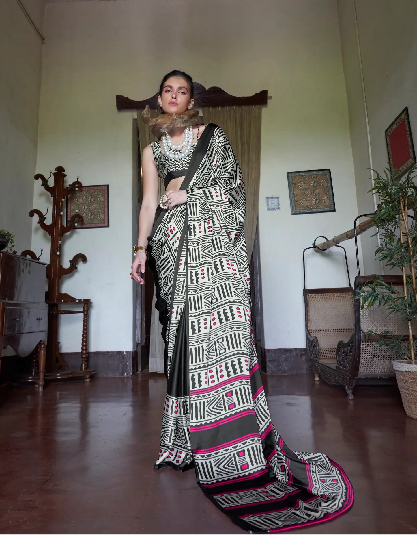 Black-White Satin Geometric Print Saree