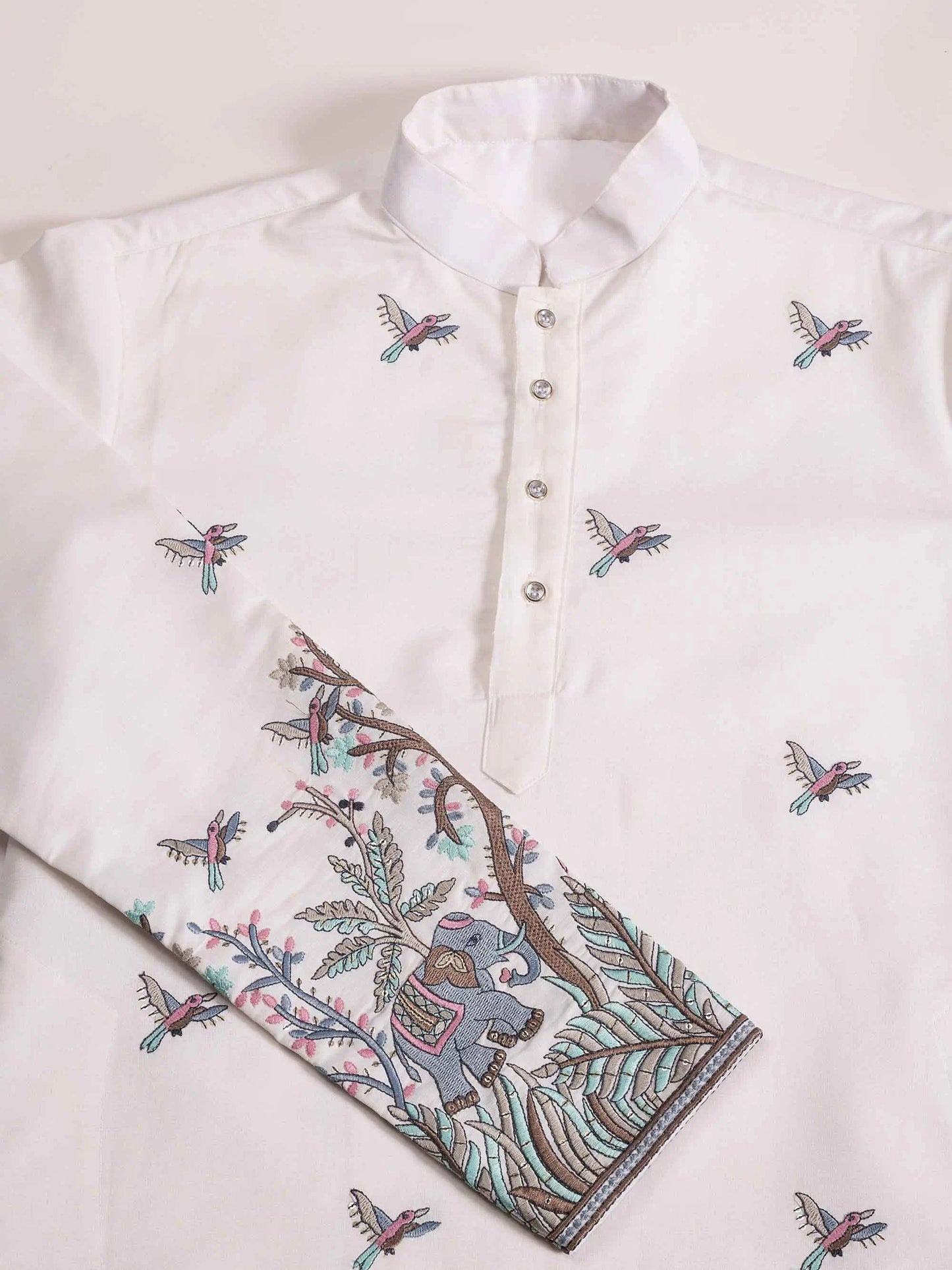 White Silk Kurta Set With Elephant Embroidery Motifs