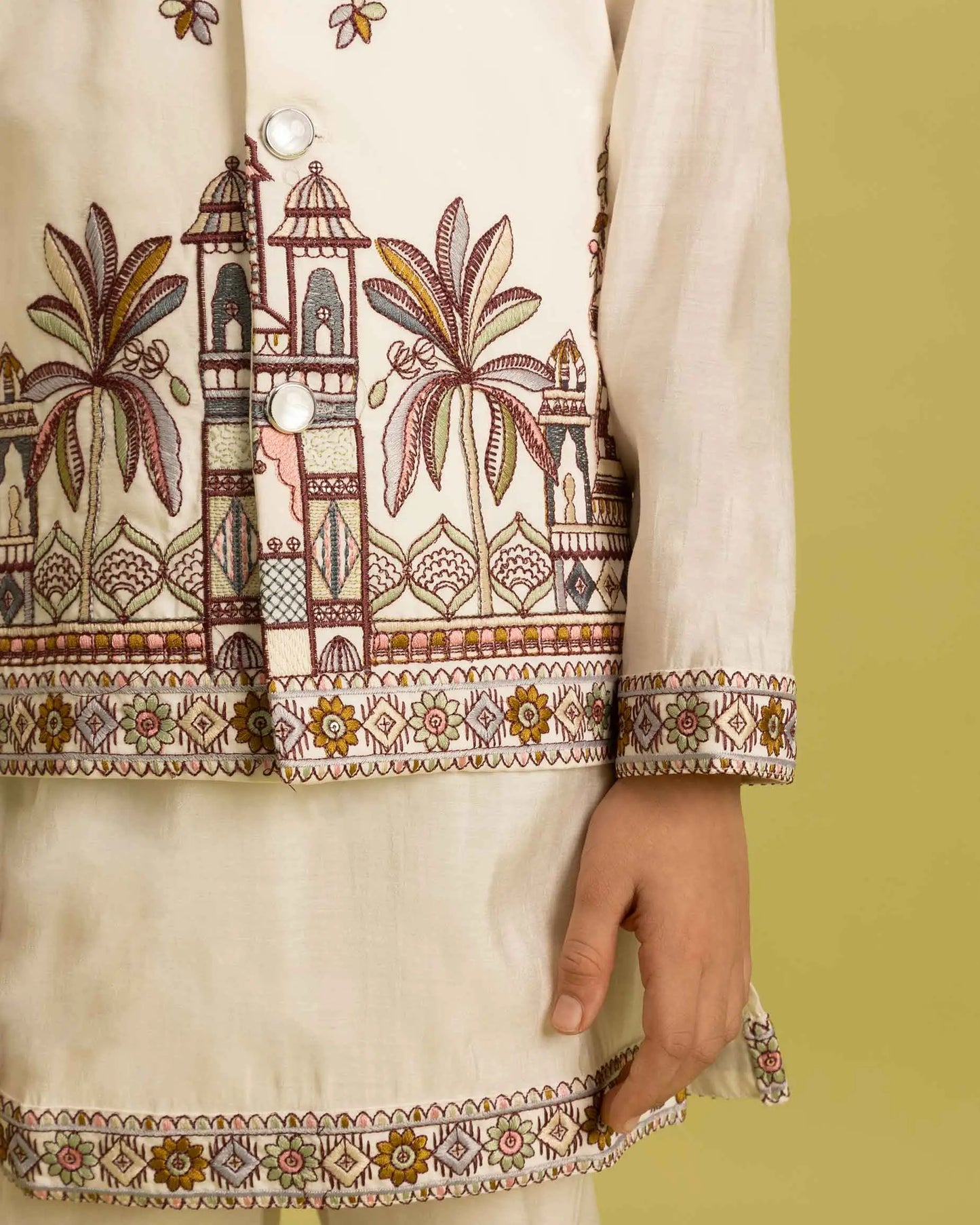 White Kurta Set With Thread Sequins Embroidery Work Koti