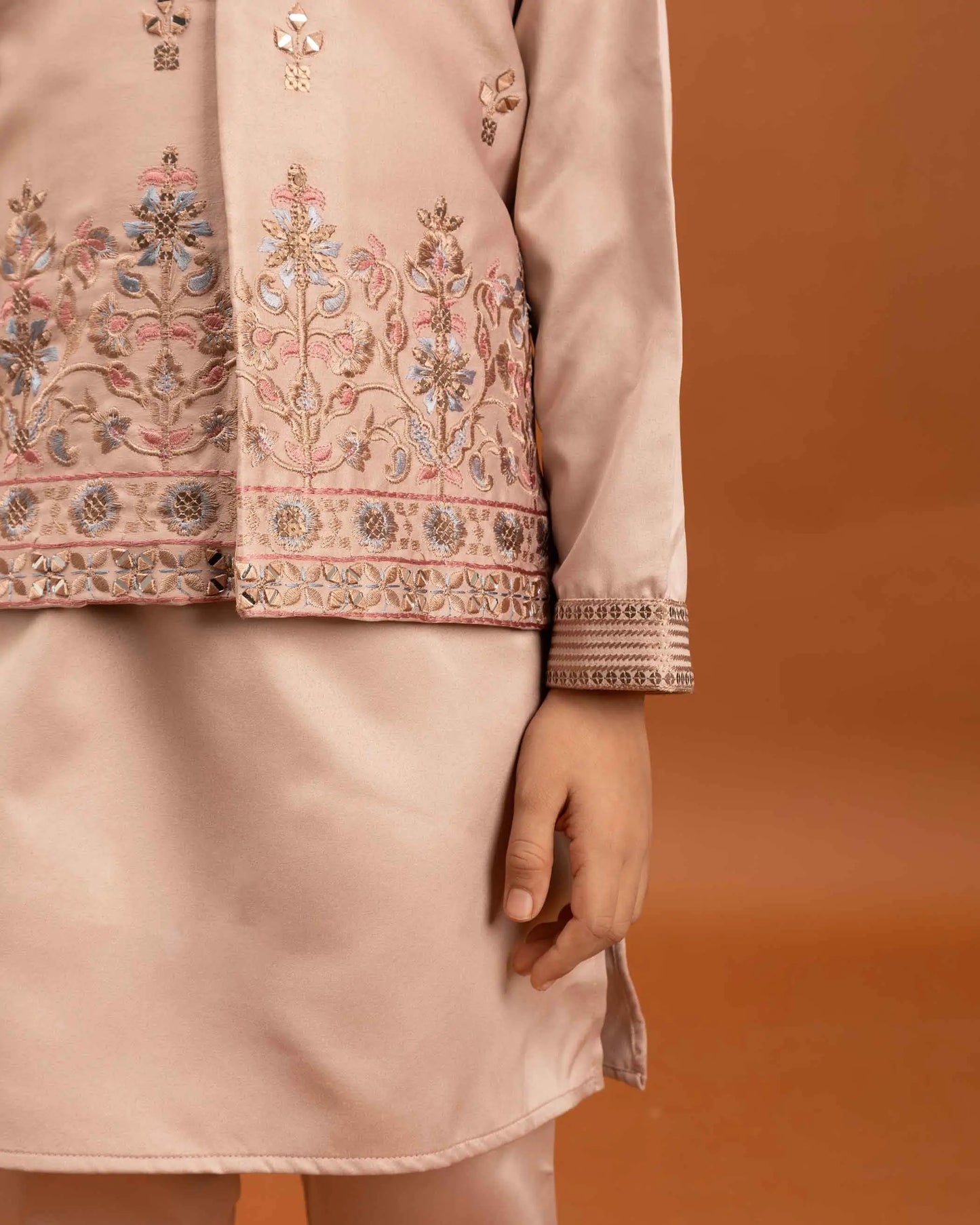 Rose Gold Kurta Set With Mirror & Sequins Embroidered Koti