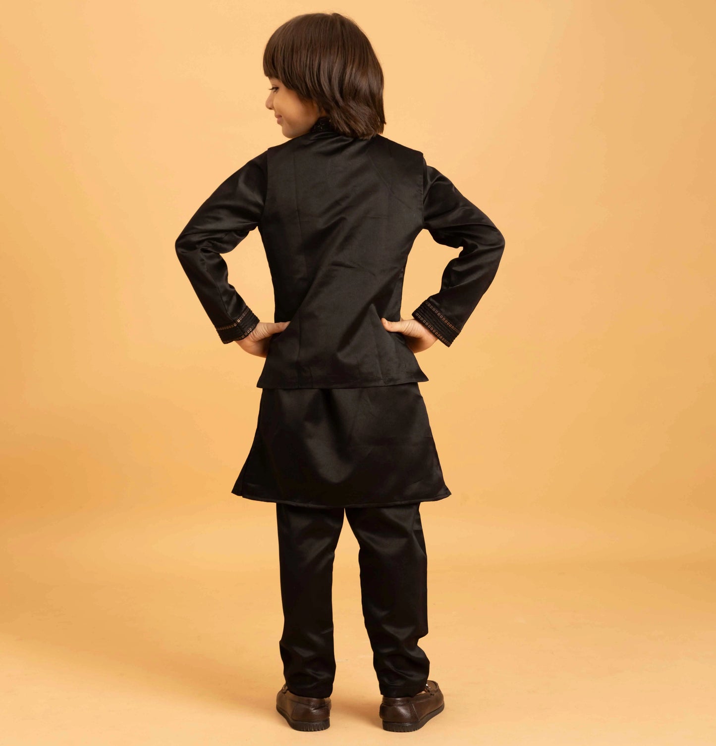 Black Kurta Set With Mirror & Sequins Embroidered Koti