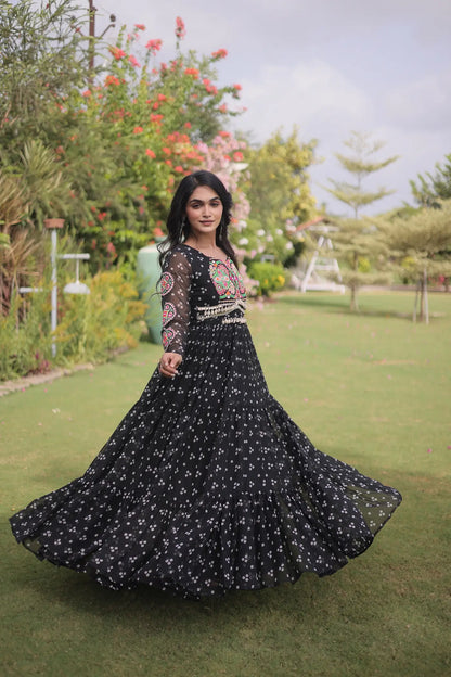 Black Navratri Gown With Bandhani Print & Gamthi Work