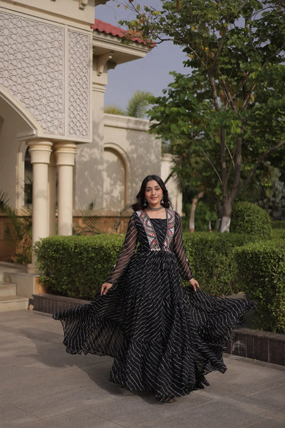 Black Navratri Gown With Print & Gamthi Patch Work