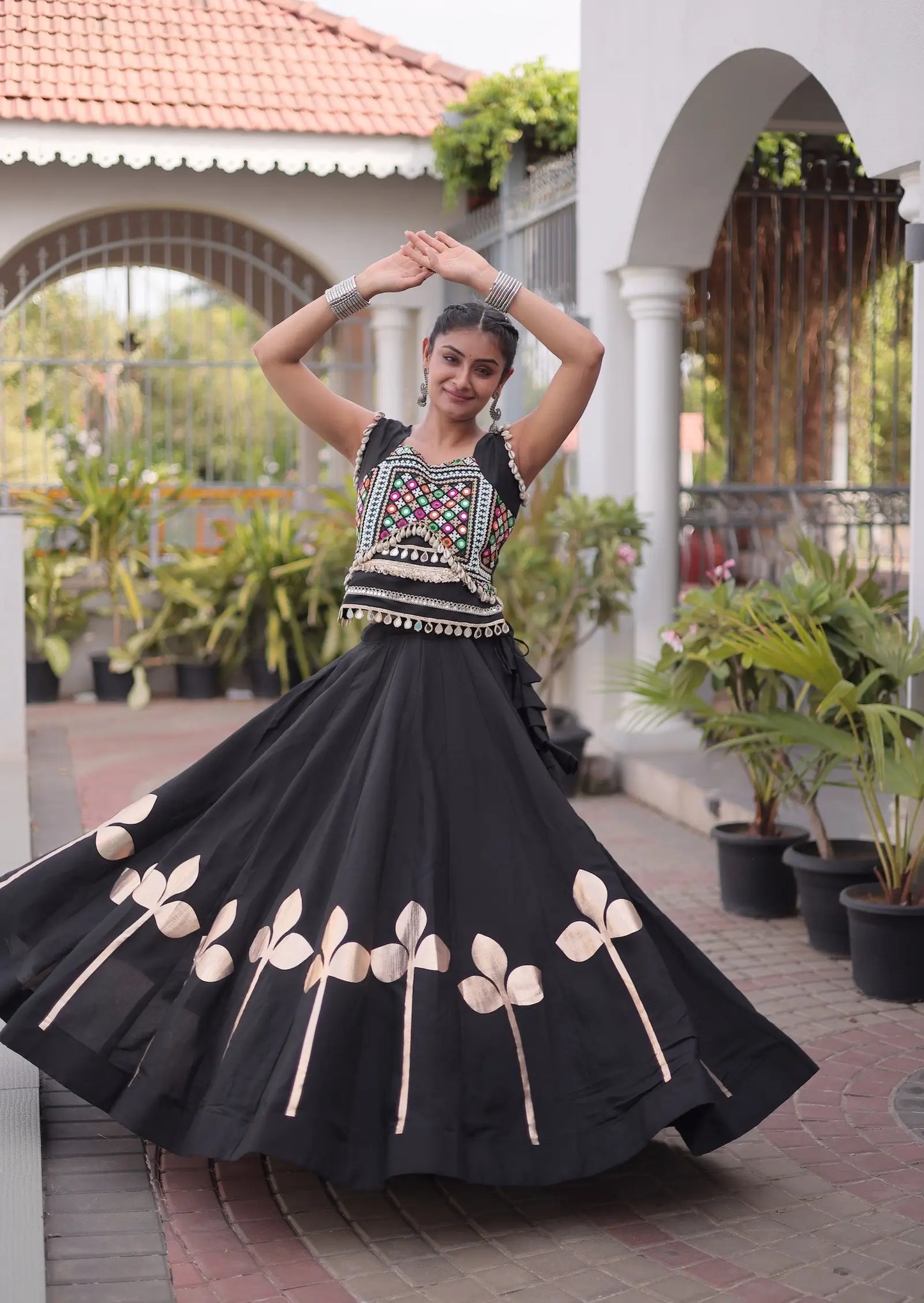 Black Mirror & Gamthi Work Navratri Lehenga