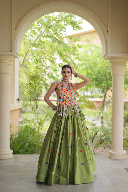 Green Garba Chaniya Choli With Gamthi Work Blouse