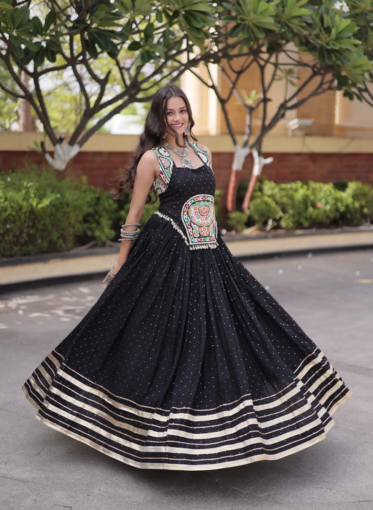 5 Meter Flair | Black Garba Chaniya Choli With Gamthi & Mirror Work