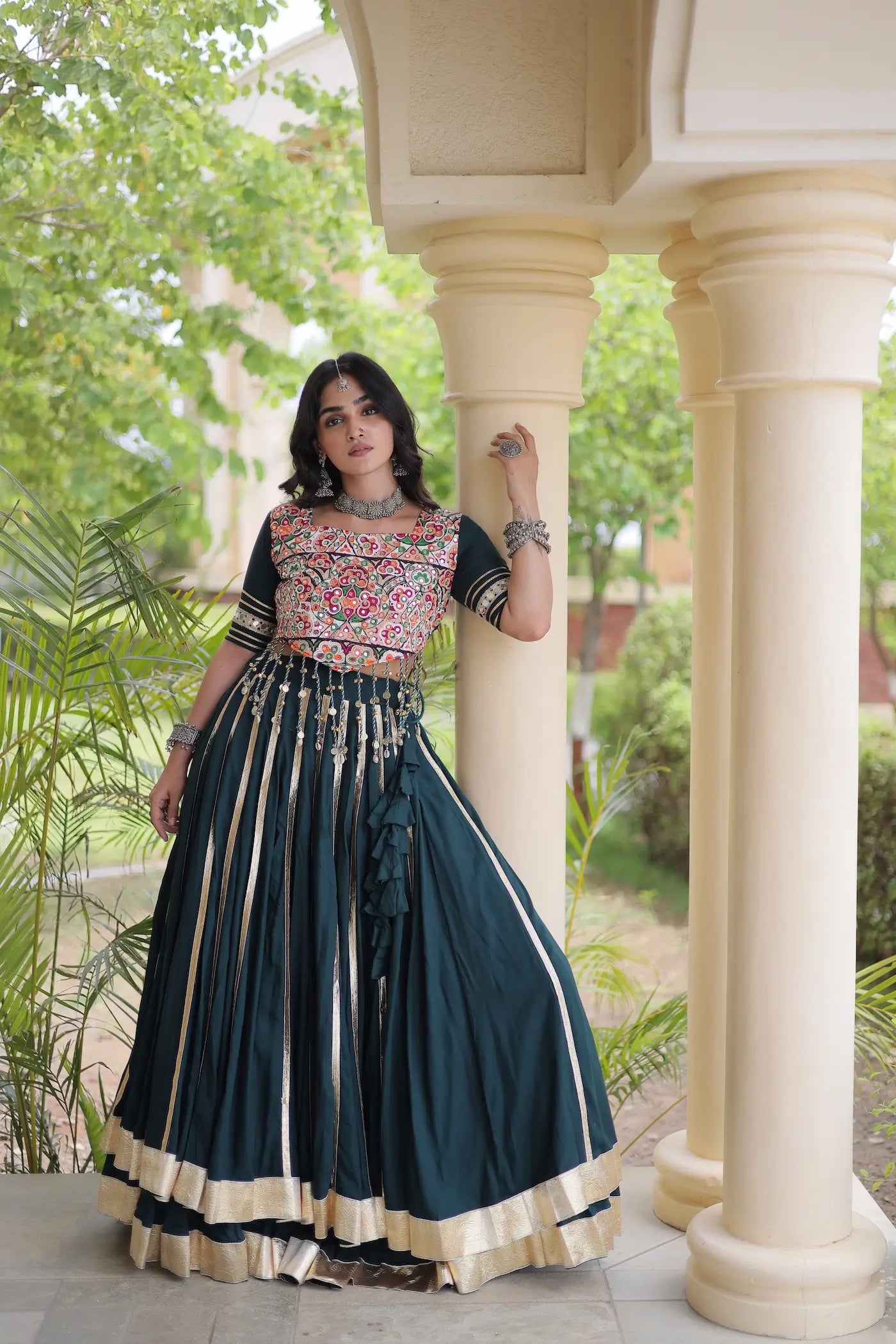Green Navratri Lehenga With Gamthi Work Blouse