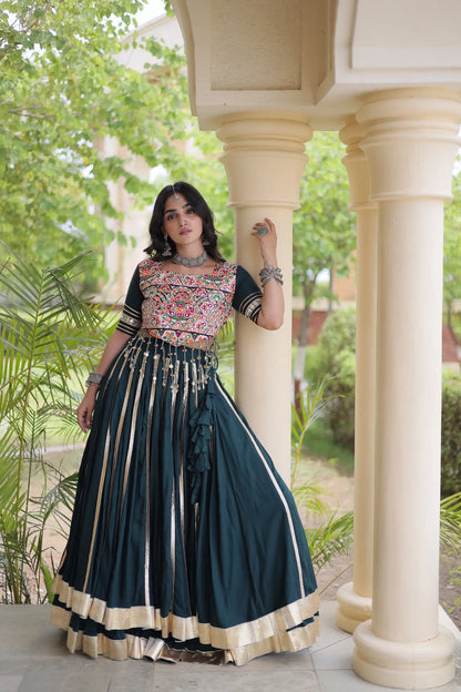 Green Navratri Lehenga With Gamthi Work Blouse
