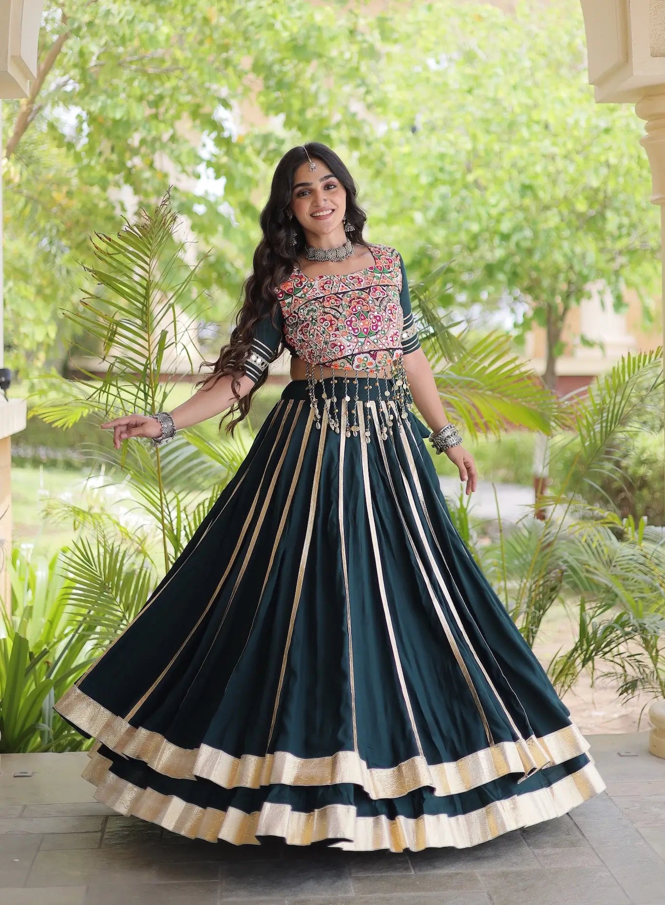 Green Navratri Lehenga With Gamthi Work Blouse