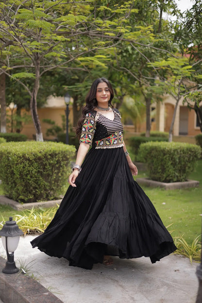 Black Kutchi Gamthi Work Gown With Lace Touch Up