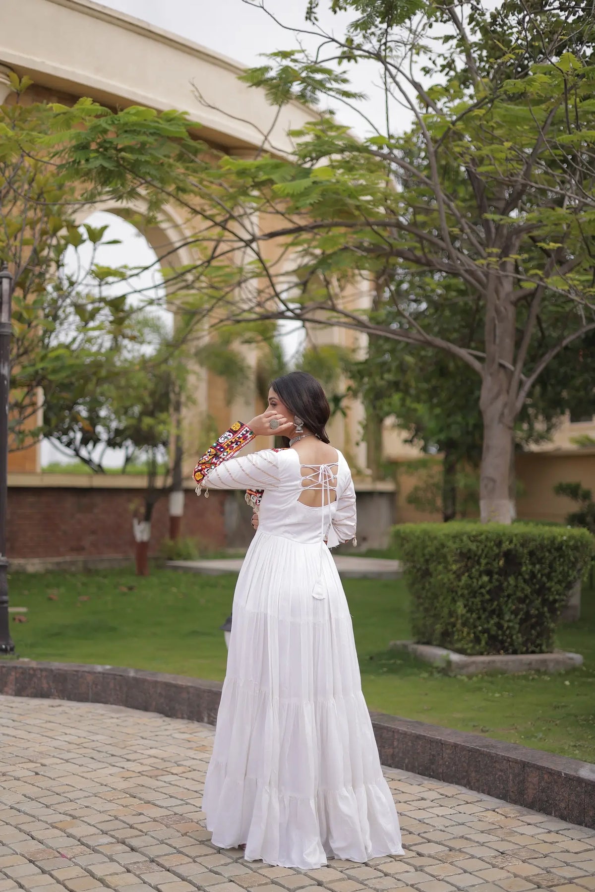 White Gamthi Work Gown With Lace Touch Up