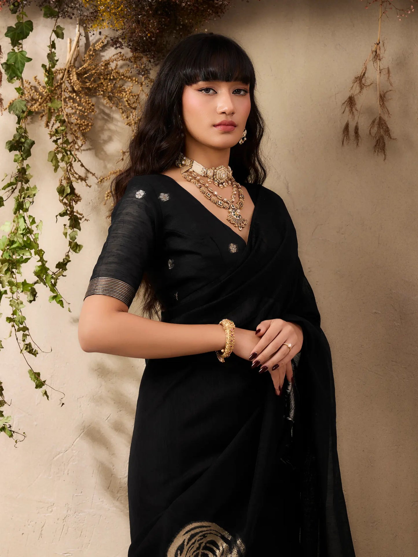 Hot Black Zari Weaving Silk Saree