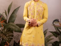 Elegant Yellow Kurta Set With Mirror & Sequins Embroidery