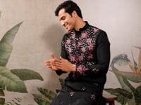 Elegant Black Kurta Set With Mirror & Sequins Embroidery