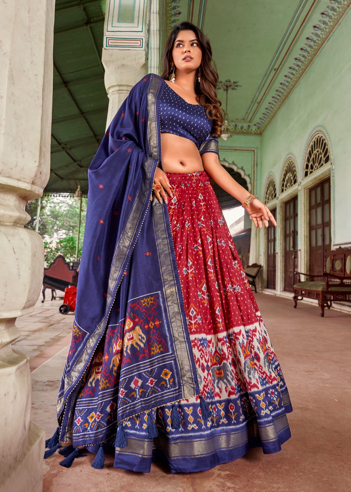 Maroon and blue Embroidery Pure Silk Sabyasachi Party Wear Lehenga with  Blouse at Rs 2299 | Dindoli | Surat | ID: 21379328262