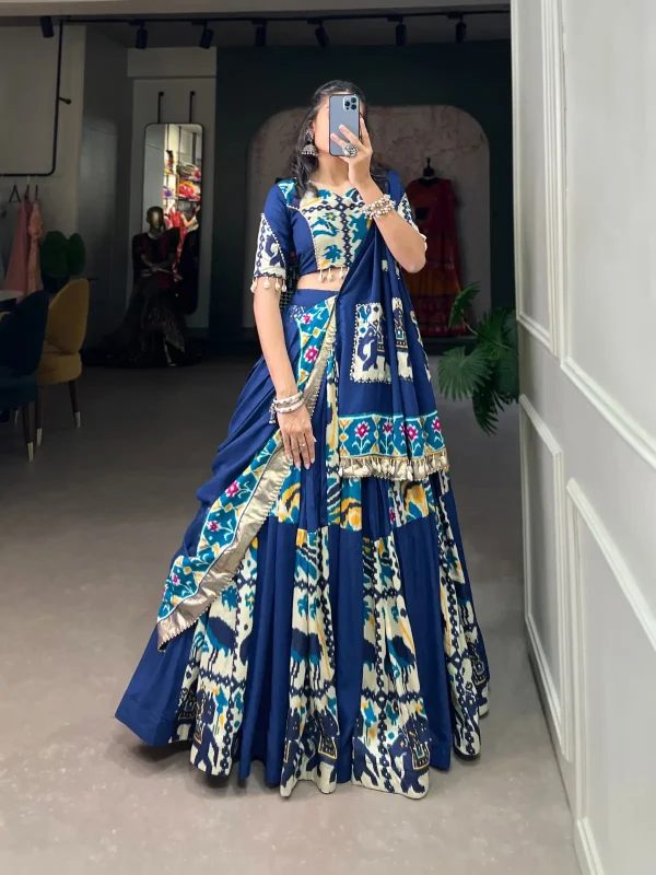 Firoz color lehenga choli For Navratri