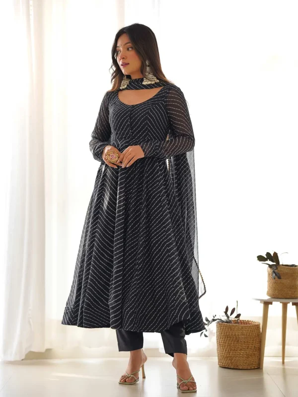 Black Salwar Suit