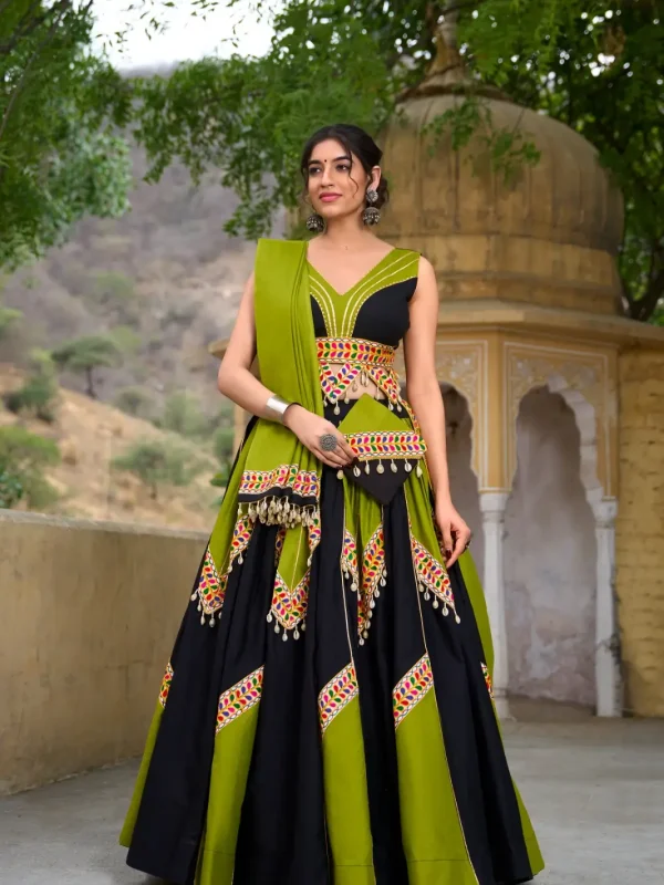 Parrot choli lehenga for Navratri