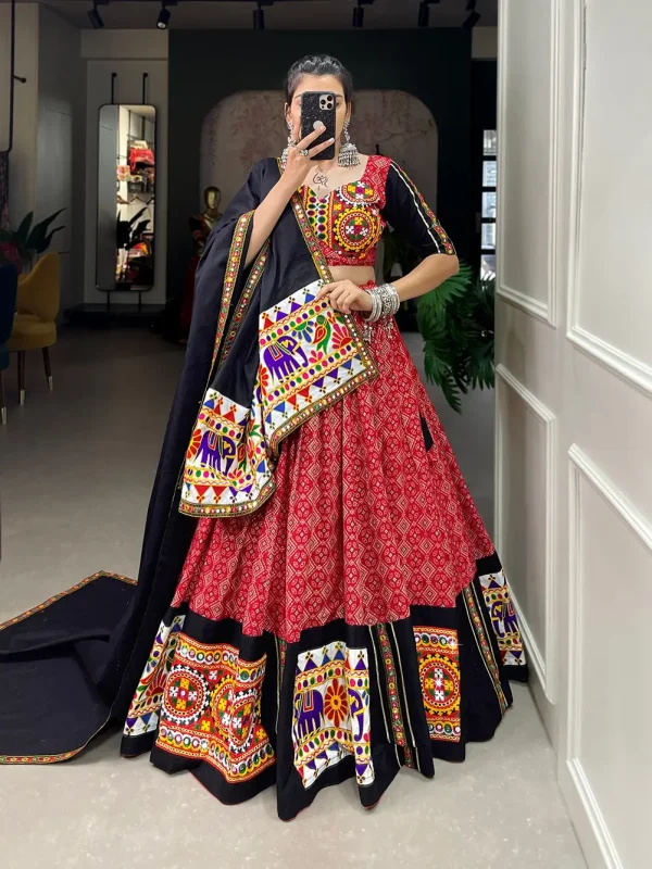 Red choli lehenga for Navratri