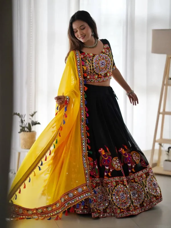 Black color lehenga choli for Navratri