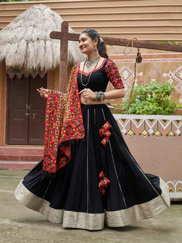 Black lehenga choli for Navratri