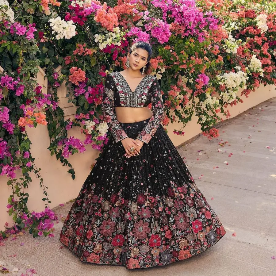 Black Sequence with thread georgette Flower pattern Lehenga choli